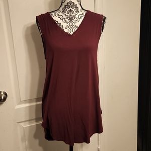 APT.9 V-Neck Droptail Tank